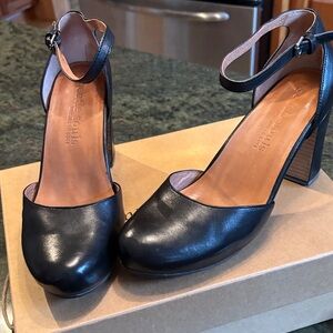 Gentle Souls Black Leather Block Heel Shoes